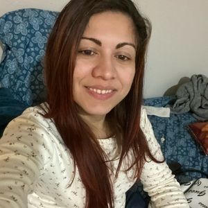 Meet your Posher, Brenda